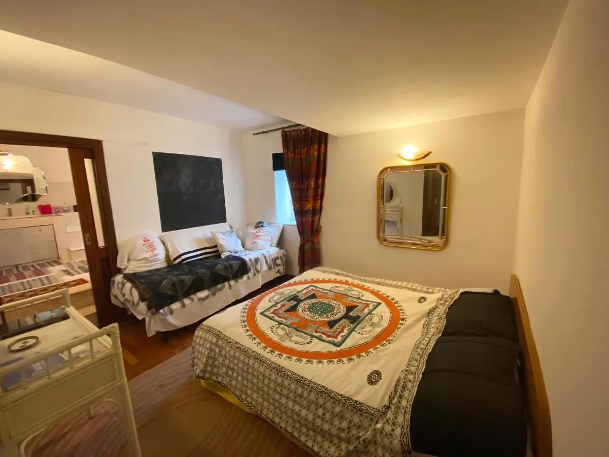 Casa Gioia, Tra Palazzo Reale,Lungomare E Monte Echia Apartment Naples