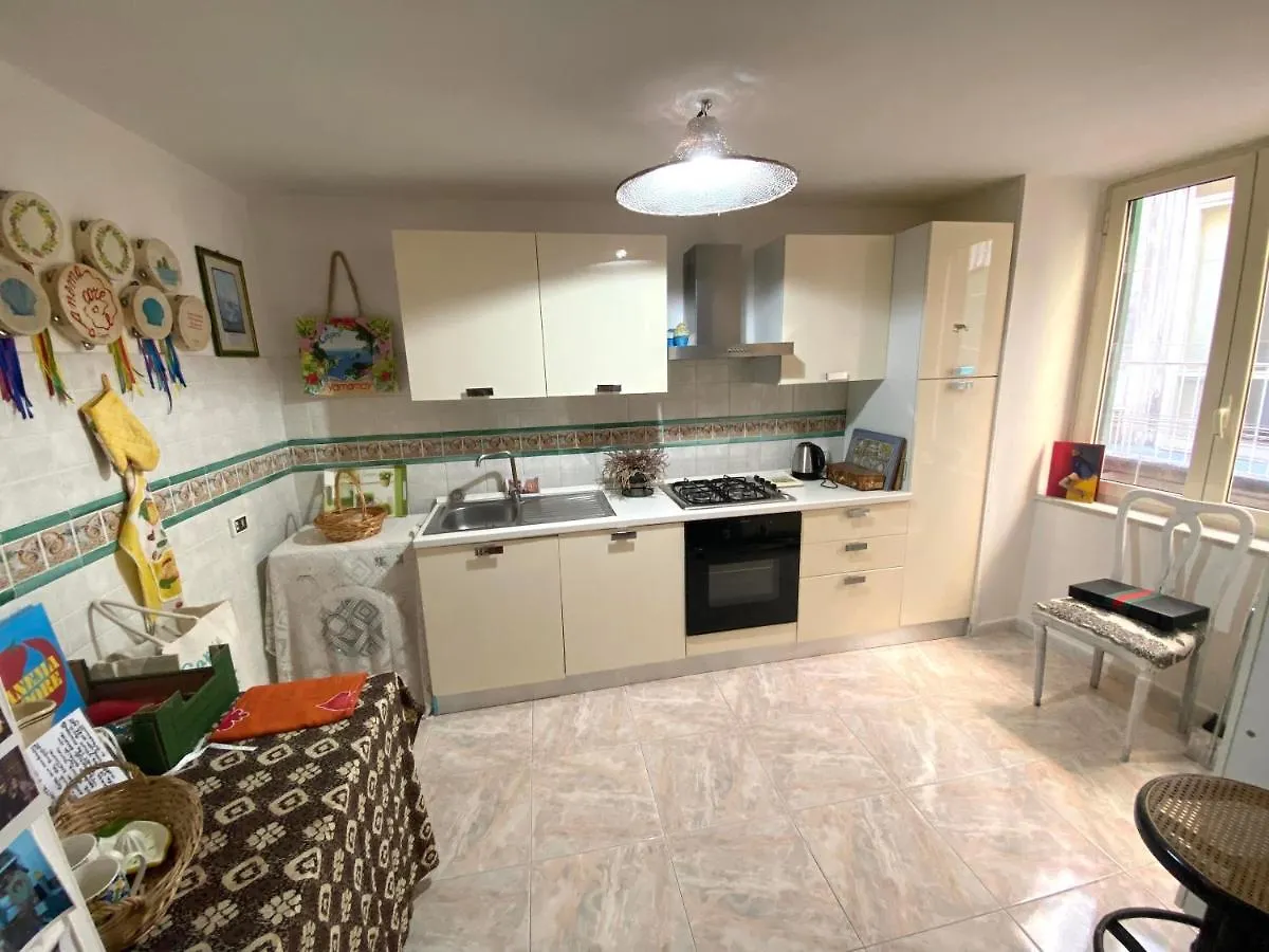 Casa Gioia, Tra Palazzo Reale,Lungomare E Monte Echia Appartement Napels