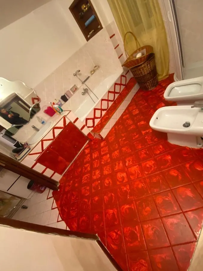 Casa Gioia, Tra Palazzo Reale,Lungomare E Monte Echia Appartement Napels Italië