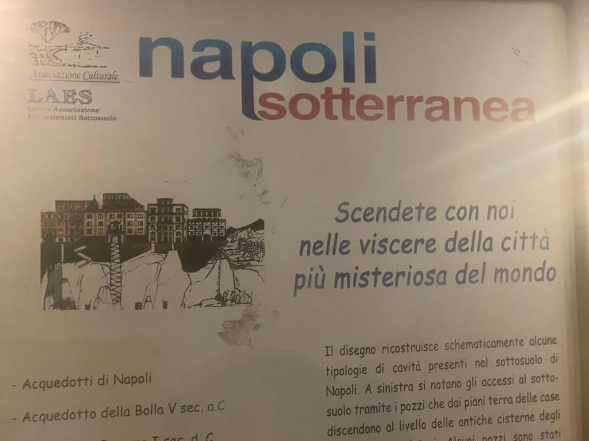 Casa Gioia, Tra Palazzo Reale,Lungomare E Monte Echia Appartement Napels Italië